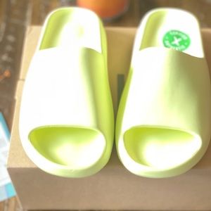 Yeezy Slides